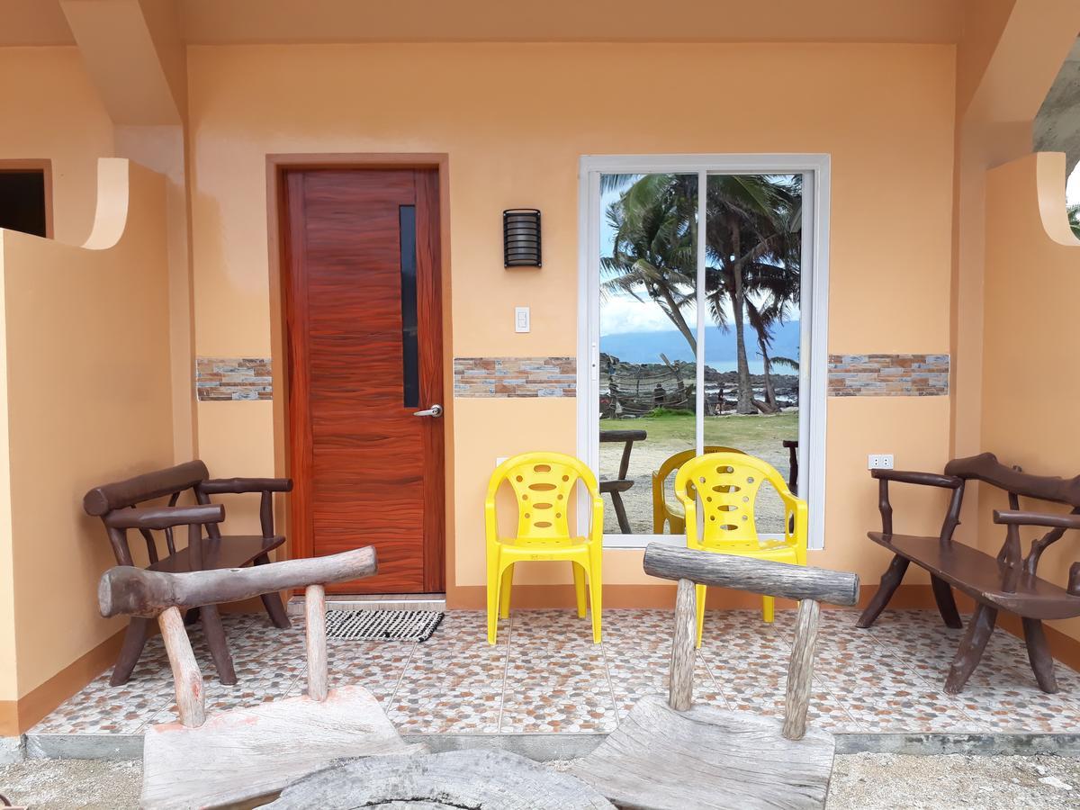 Dela Torre Beach Resort 발레르 외부 사진
