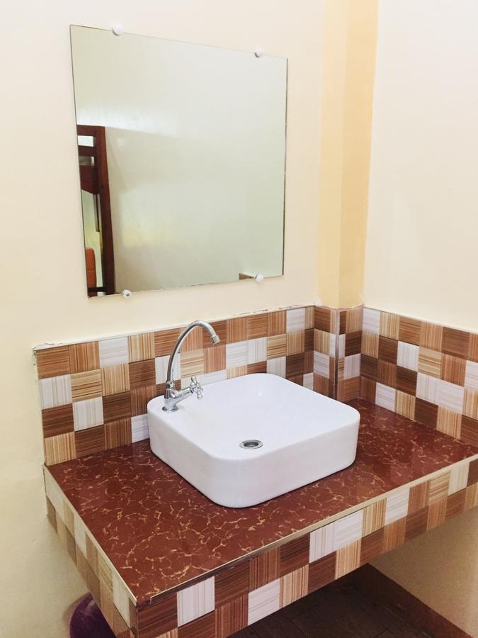 Dela Torre Beach Resort 발레르 외부 사진
